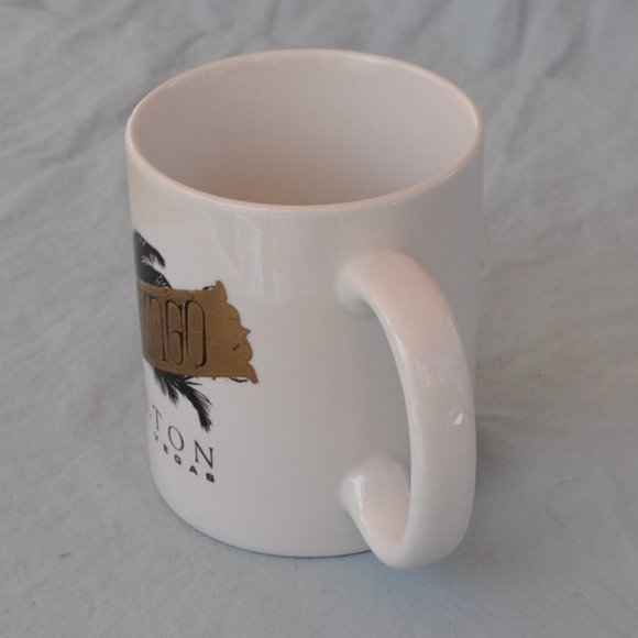 12 oz Flamingo Hilton Hotel Las Vegas retro gold tone (560w) - Picture 8 of 8